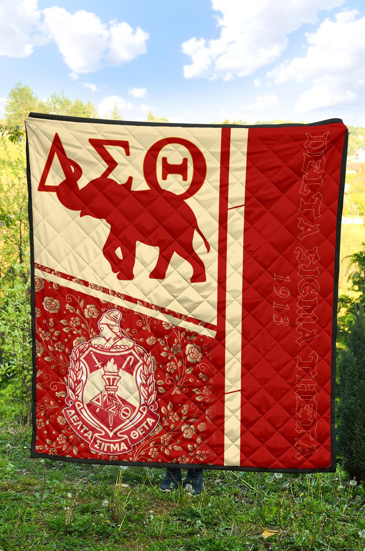 Delta Sigma Theta Premium Quilt Blanket Sorority Home Decor Custom For Fans AT22081503 - Image 4